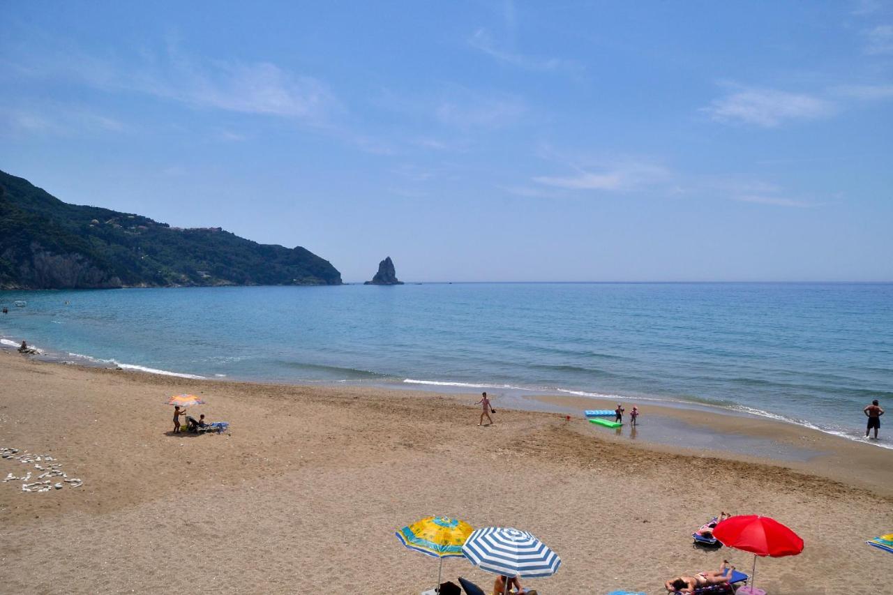 Natalia Apartment B With Panoramic Sea Views Of Agios Gordios Bay Exterior foto