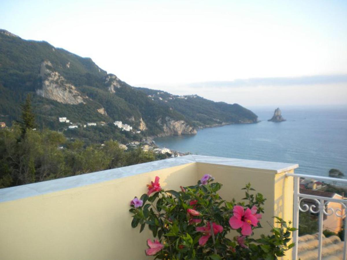 Natalia Apartment B With Panoramic Sea Views Of Agios Gordios Bay Exterior foto