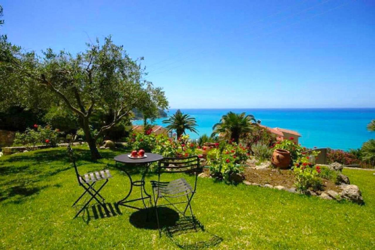 Natalia Apartment B With Panoramic Sea Views Of Agios Gordios Bay Exterior foto