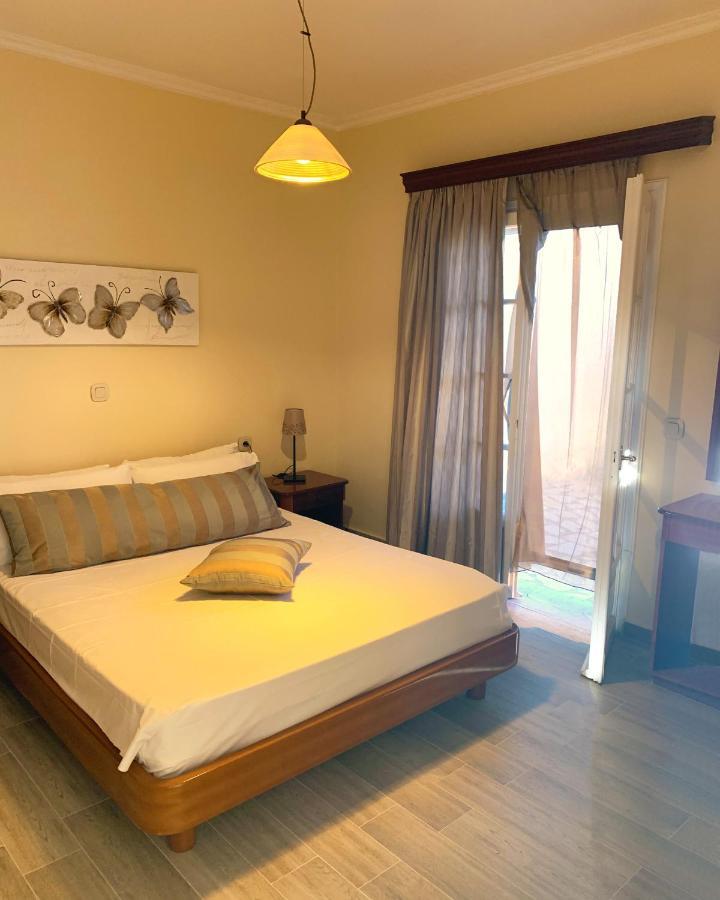 Natalia Apartment B With Panoramic Sea Views Of Agios Gordios Bay Exterior foto