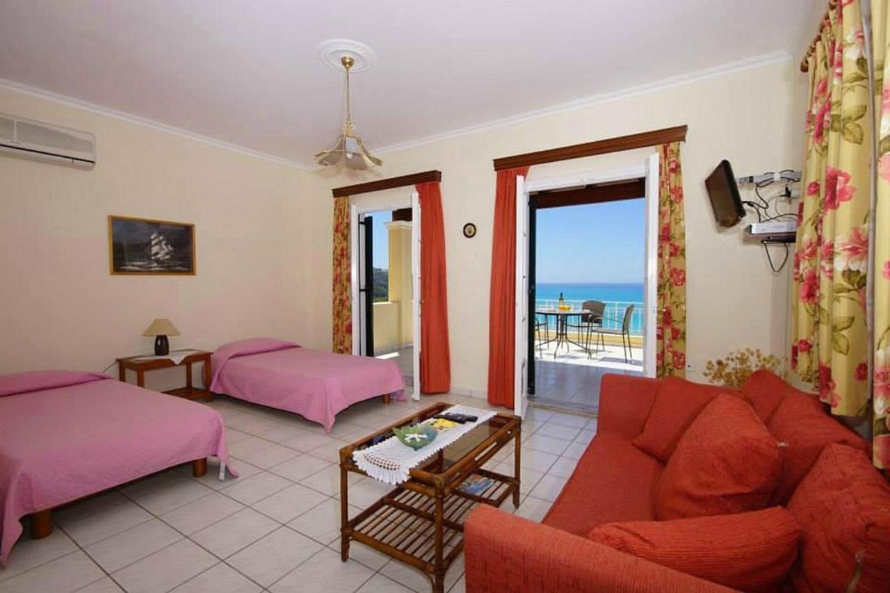 Natalia Apartment B With Panoramic Sea Views Of Agios Gordios Bay Exterior foto